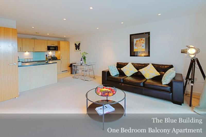 Gunwharf Quays Apartments Portsmouth Exterior foto